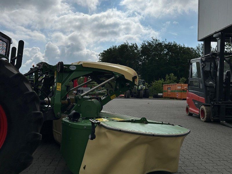 Krone EasyCut F320 Pull