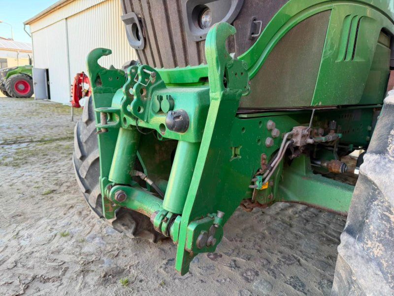 John Deere 6190R