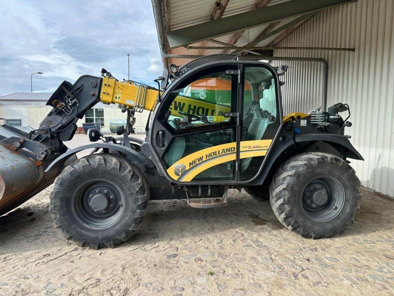 New Holland TH7.42 Elite