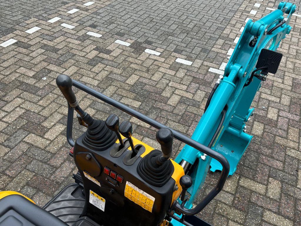 Kubota U-008 gebruikte diesel minigraver 008 381uur
