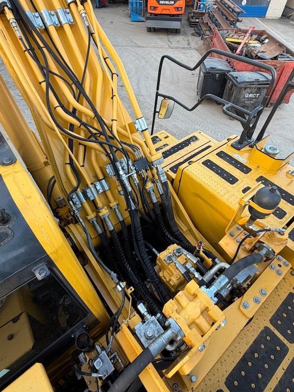Komatsu PC 490 LC-11
