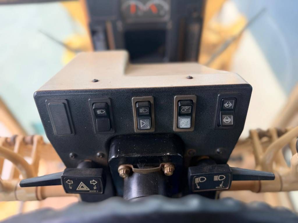 CAT 140H II
