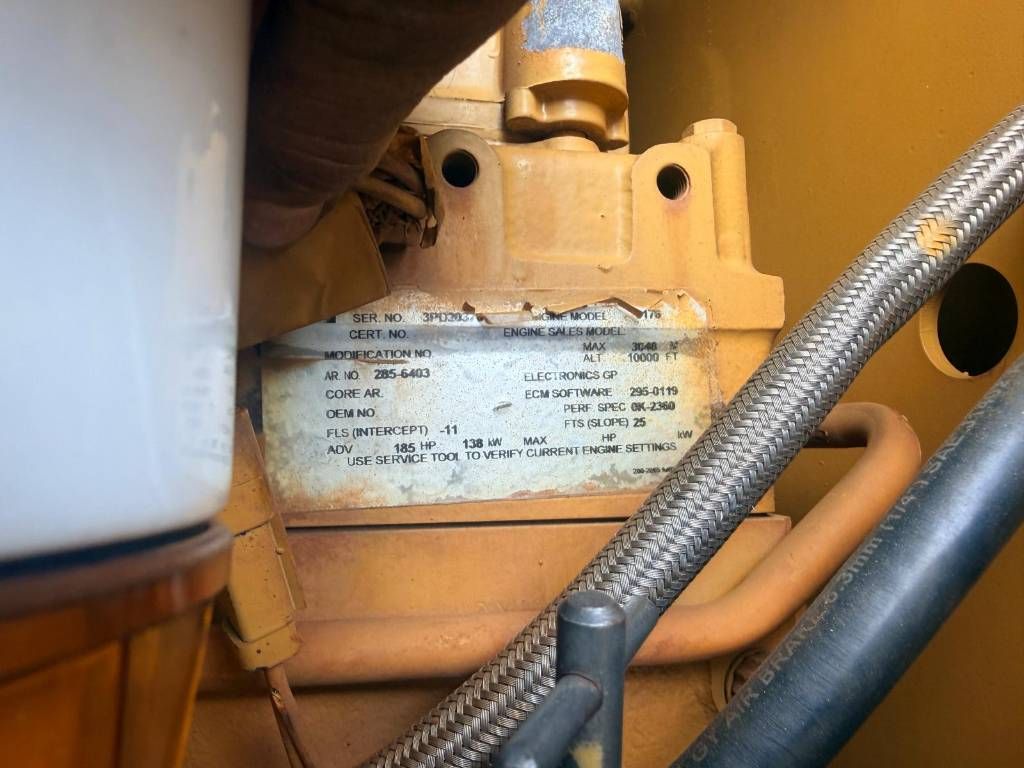 CAT 140H II