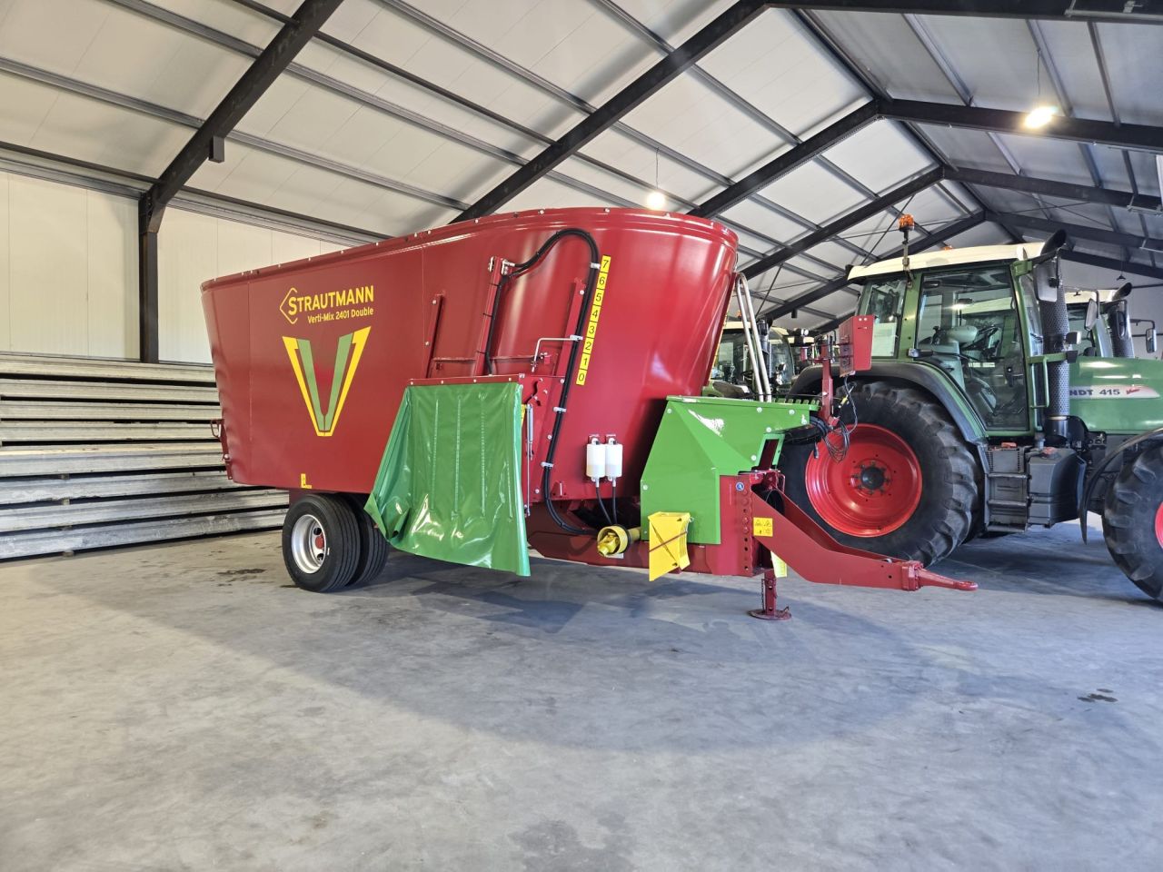Strautman voermengwagen vertimix 2401 D