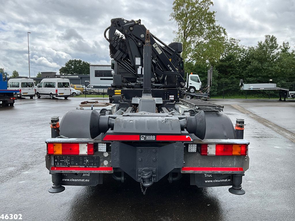 Mercedes-Benz Actros 2636 Hiab 28 Tonmeter laadkraan + Fly-Jib