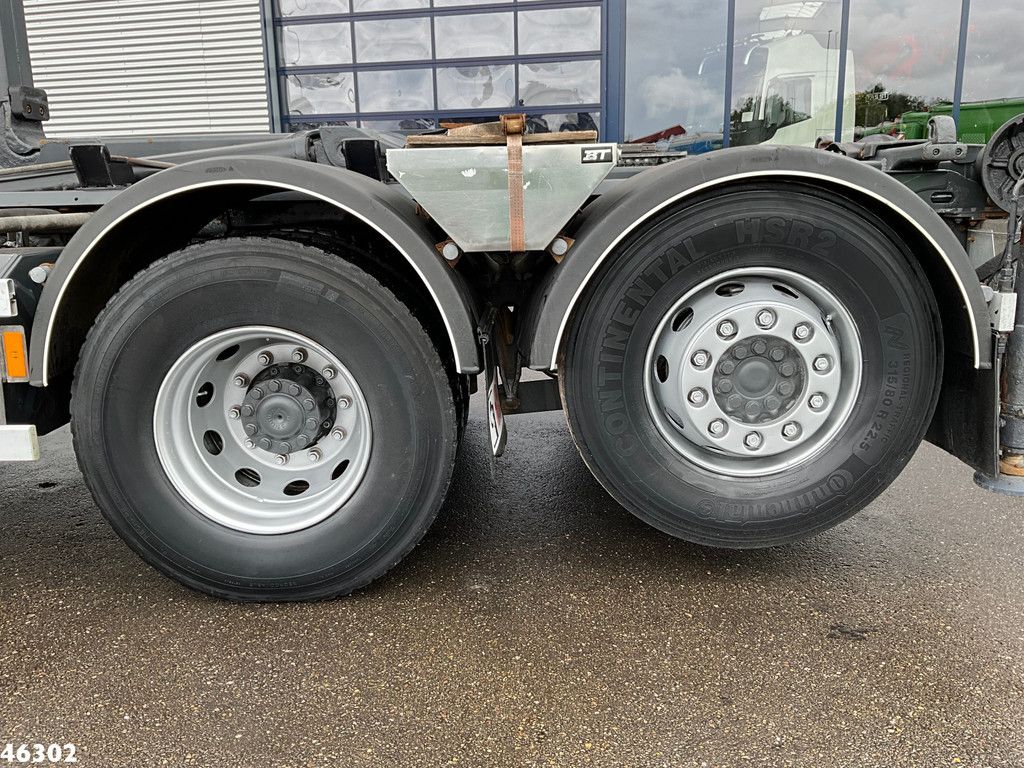 Mercedes-Benz Actros 2636 Hiab 28 Tonmeter laadkraan + Fly-Jib