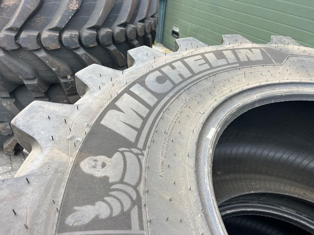 Michelin vf 600/70- r 30 / vf 710/70- r 42 WG4694