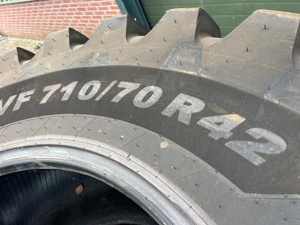 Michelin vf 600/70- r 30 / vf 710/70- r 42 WG4694