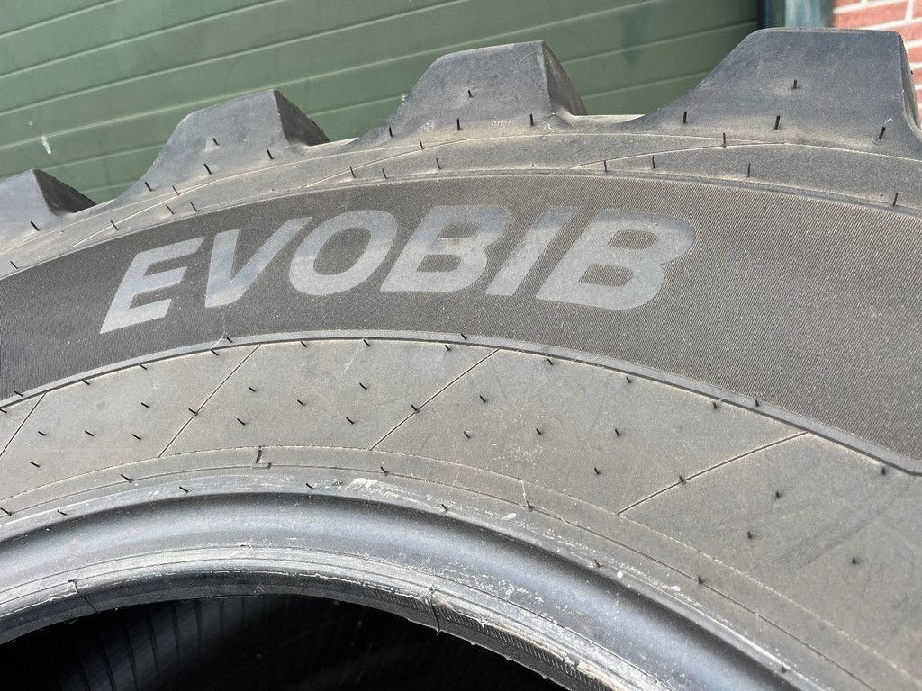 Michelin vf 600/70- r 30 / vf 710/70- r 42 WG4694