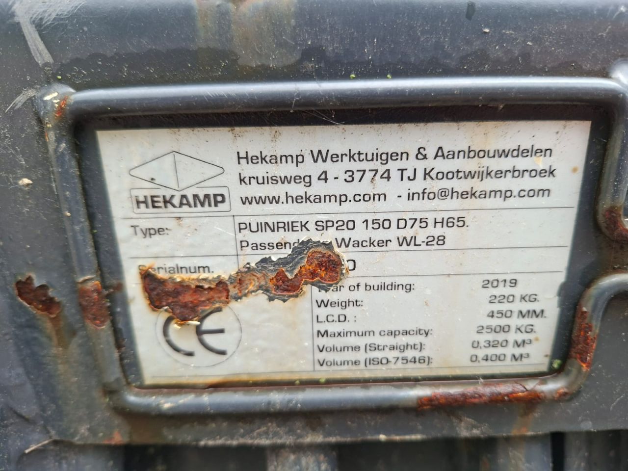 Grondbak Volumebak Puinbak met inlegvel