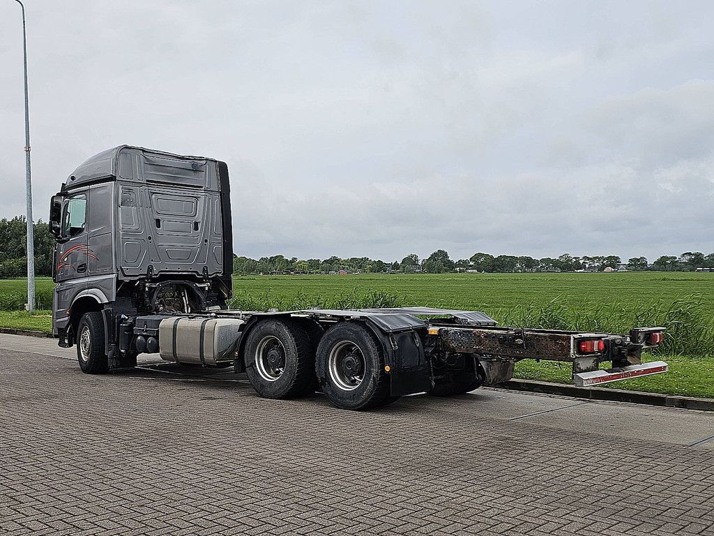 MERCEDES-BENZ AROCS 2663 6x4