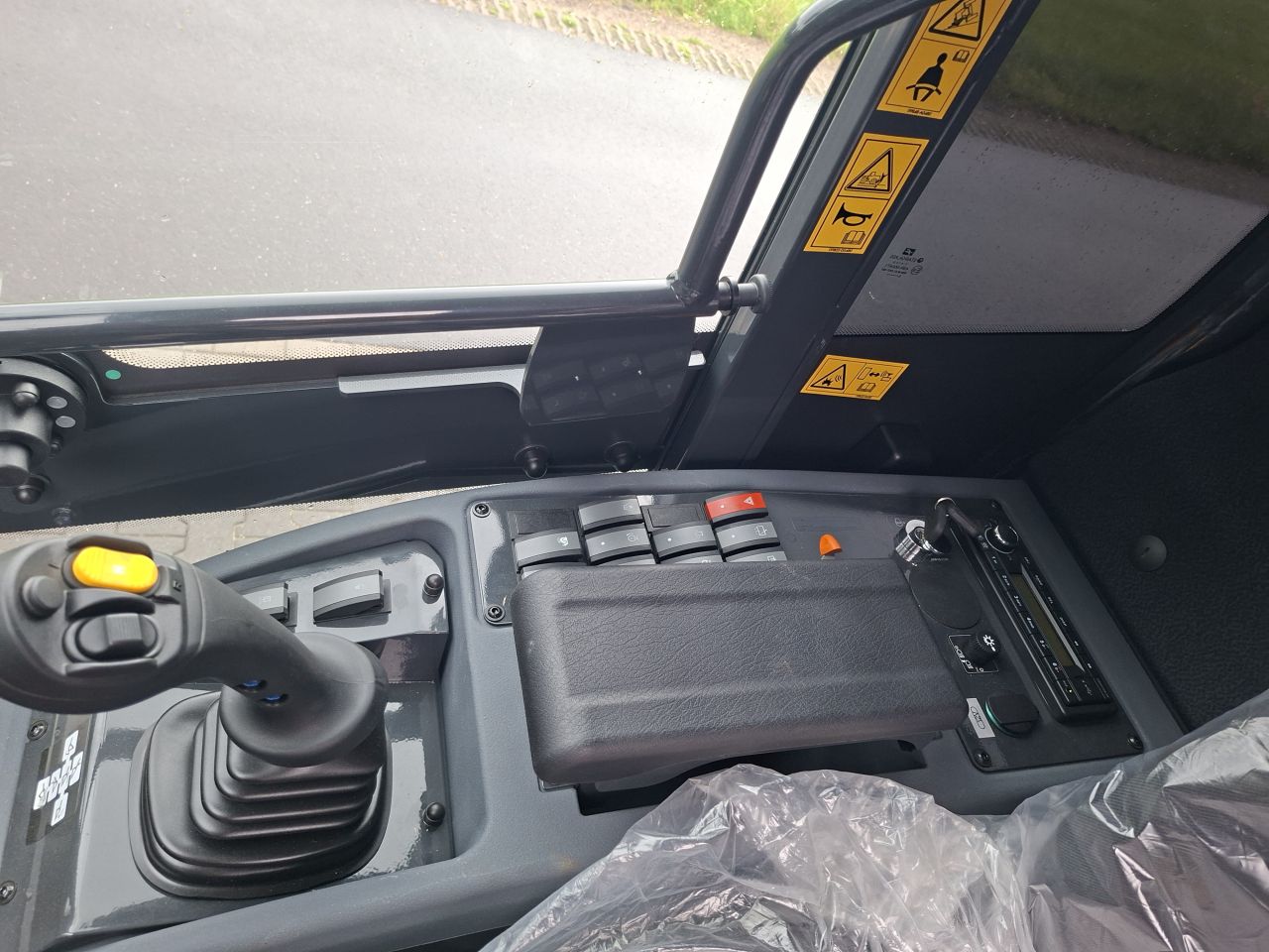 Komatsu Wa80m-8EO