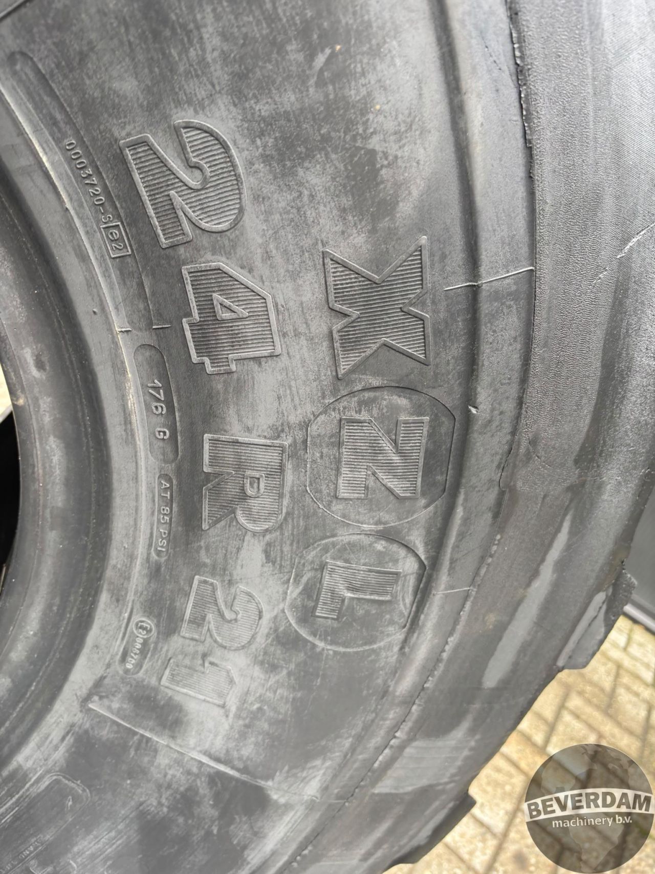 Michelin 24R21