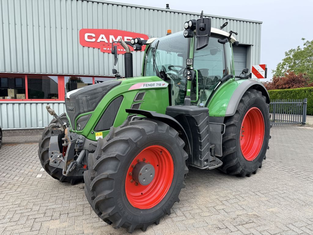 Fendt 718 Vario S4 Power Plus