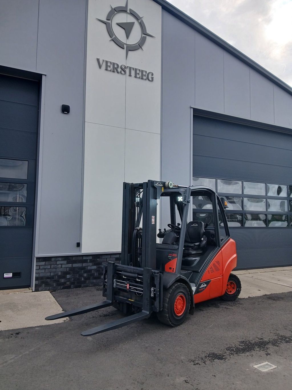 Linde H35D-02