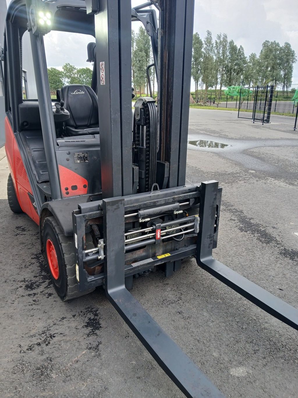 Linde H35D-02