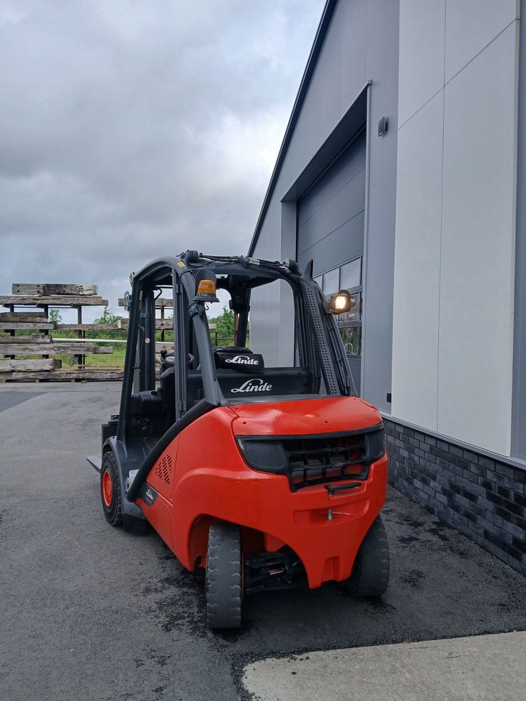 Linde H35D-02
