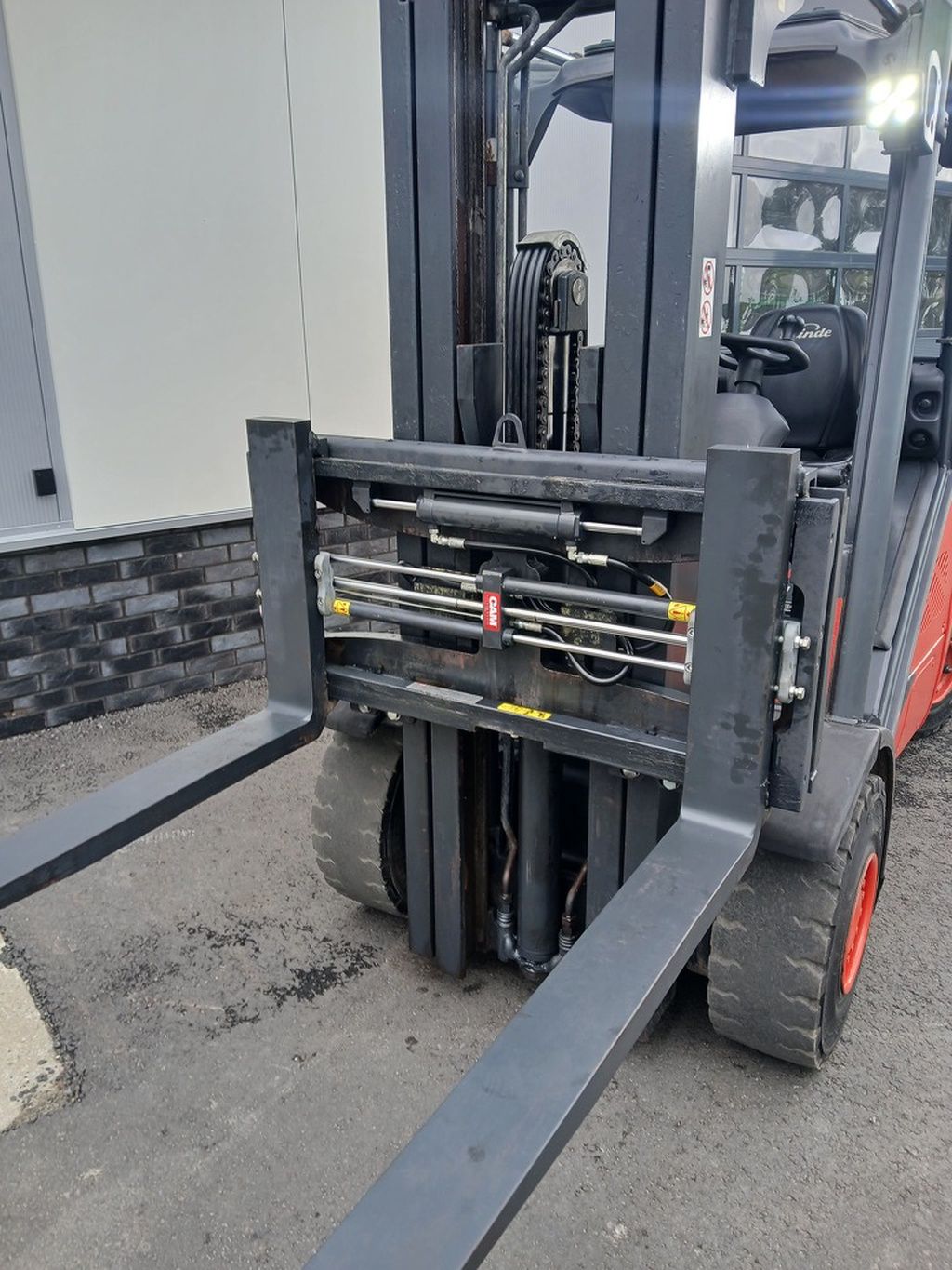 Linde H35D-02