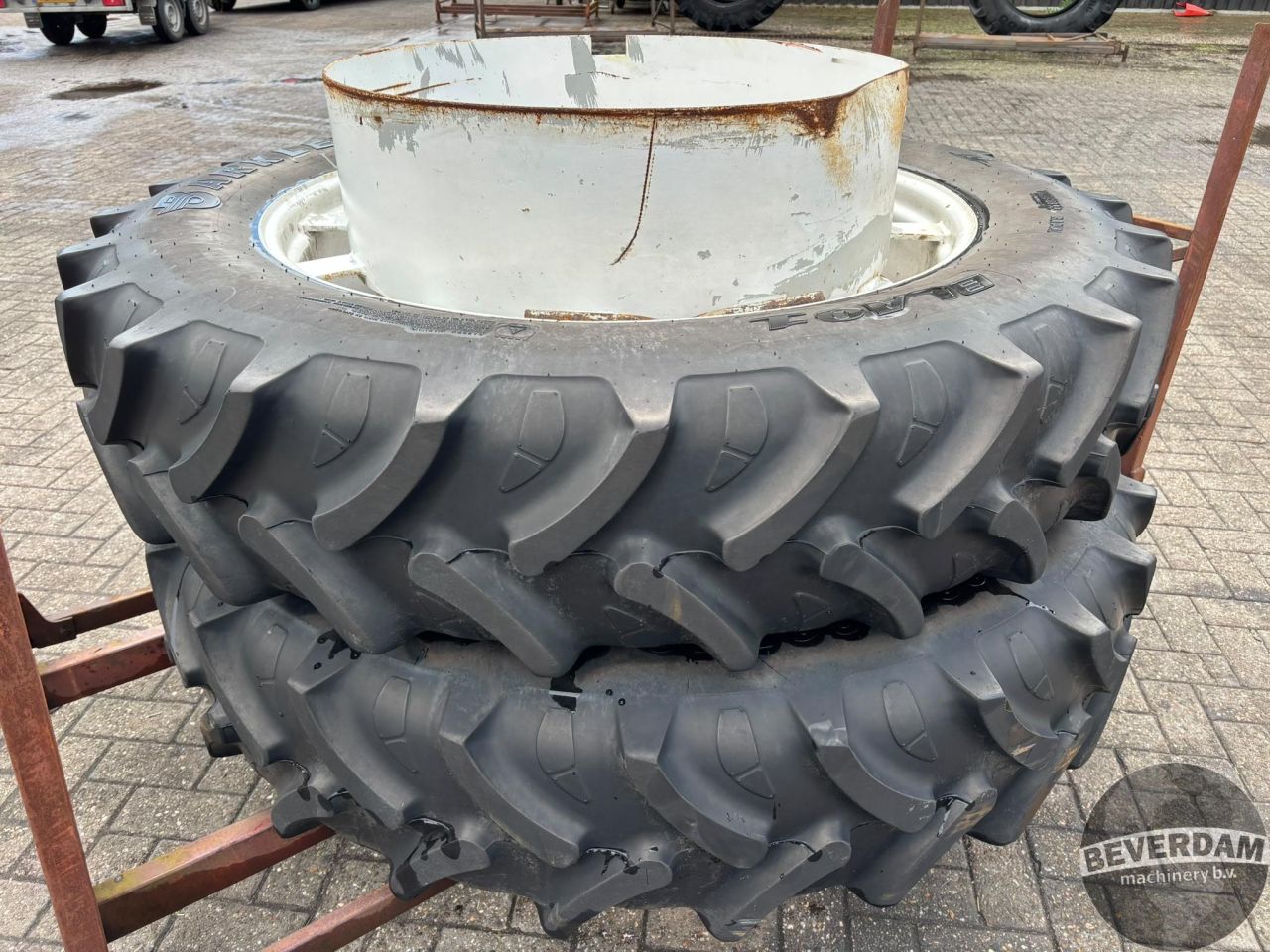 Barkley 380/90R46 Dubbellucht
