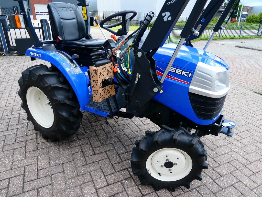 Iseki TM3187 4wd / 00142 Draaiuren / Voorlader