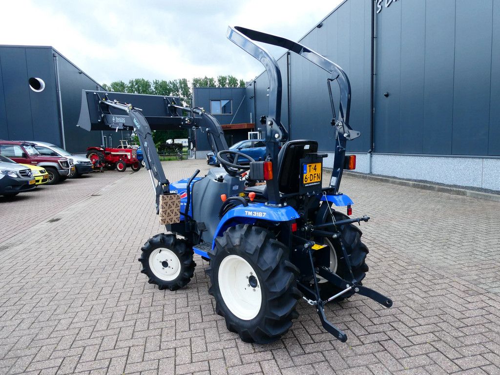 Iseki TM3187 4wd / 00142 Draaiuren / Voorlader