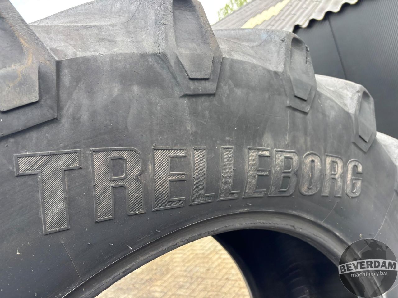 Trelleborg TM800 650/65R42