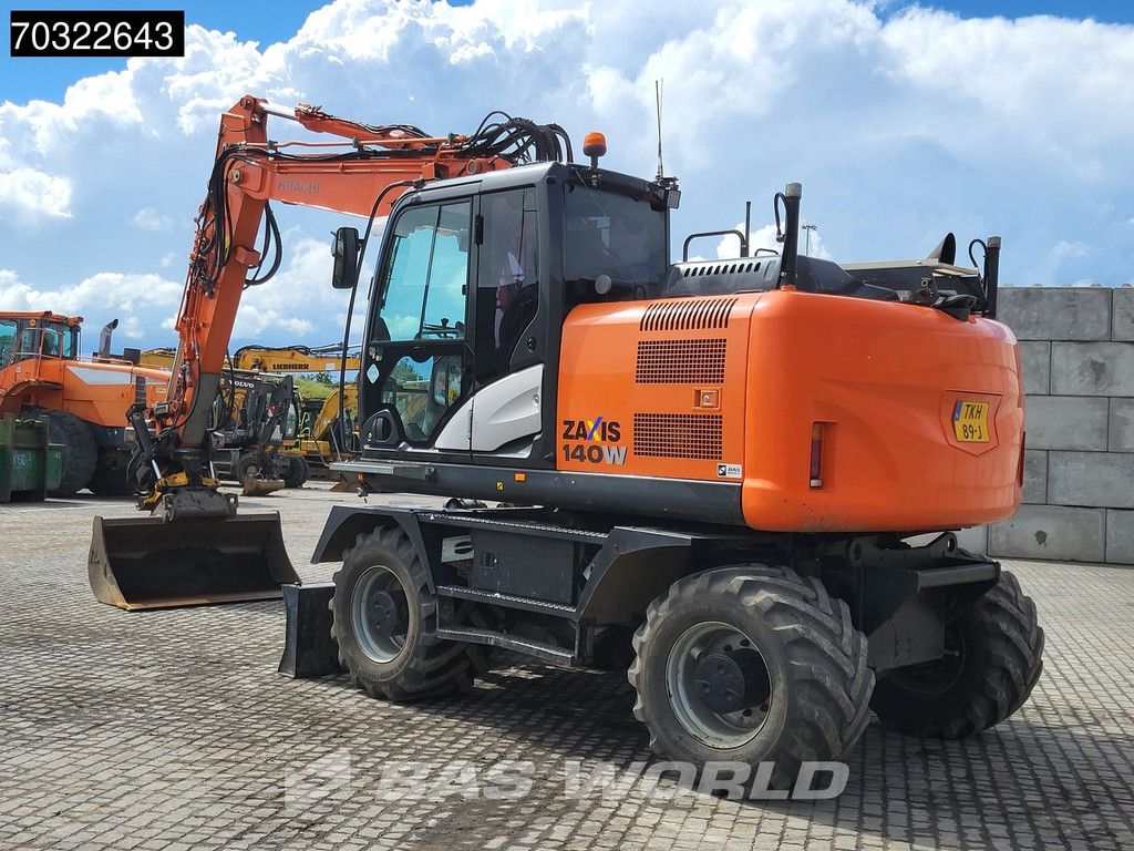 Hitachi ZX140W -5B