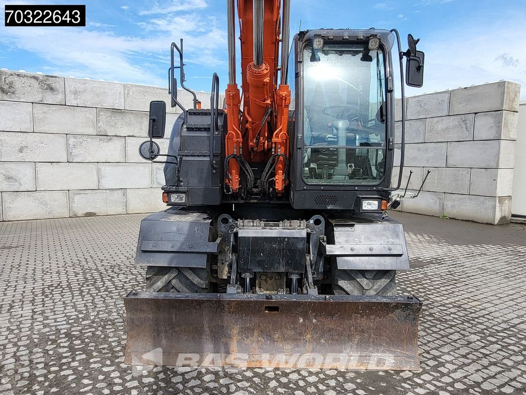 Hitachi ZX140W -5B