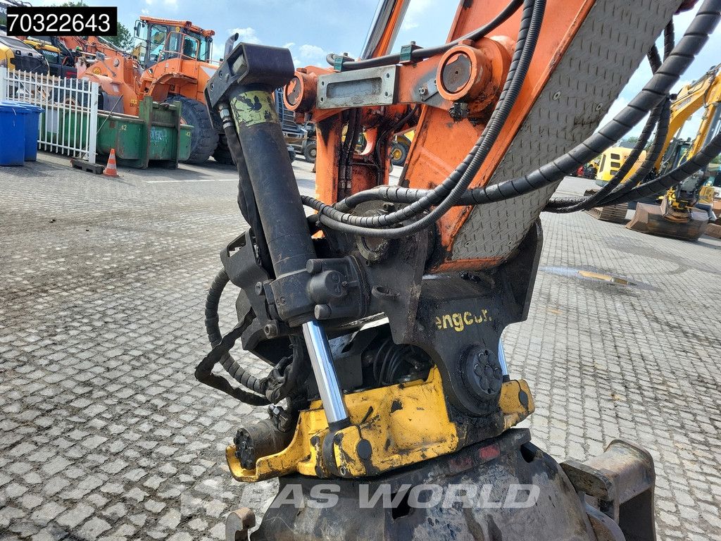 Hitachi ZX140W -5B