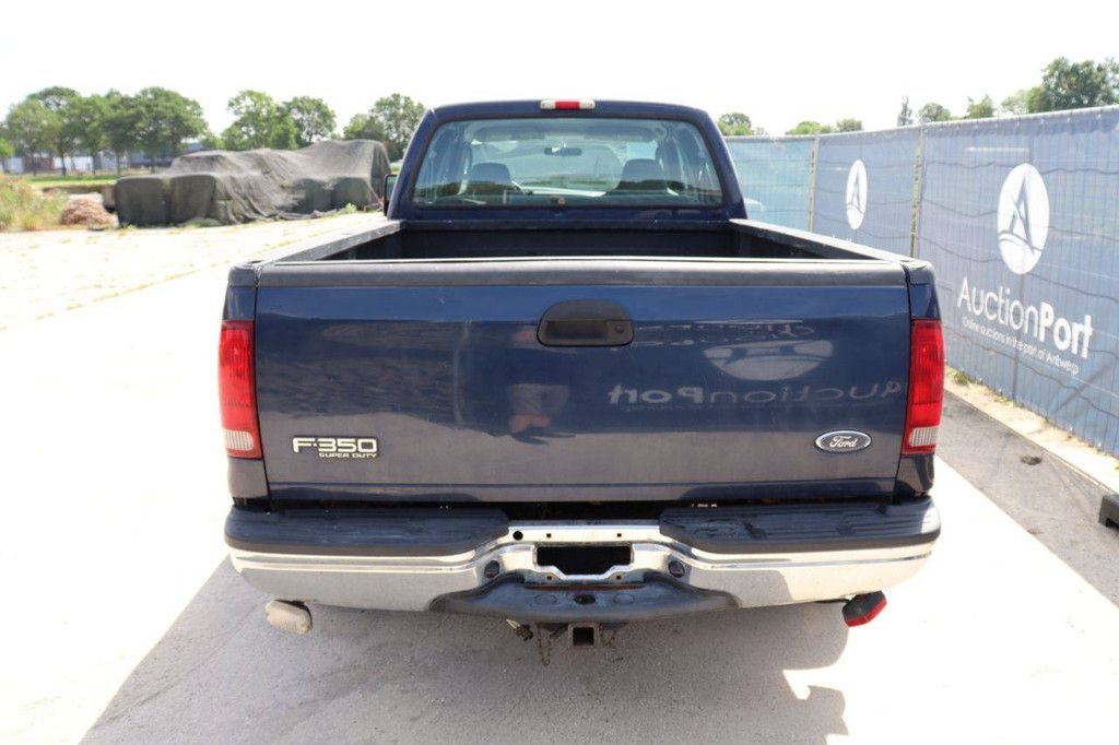 Ford F-350 Super Duty Pickup, Benzin, 264 PS, Baujahr 2004