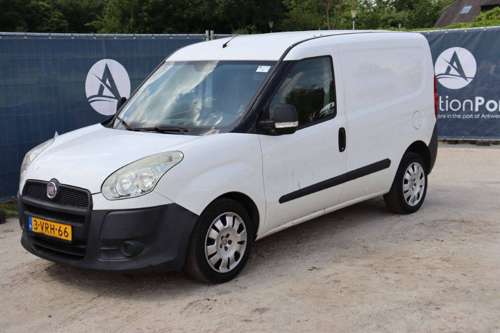 Fiat Doblo Van Petrol/CNG 120hp 2011