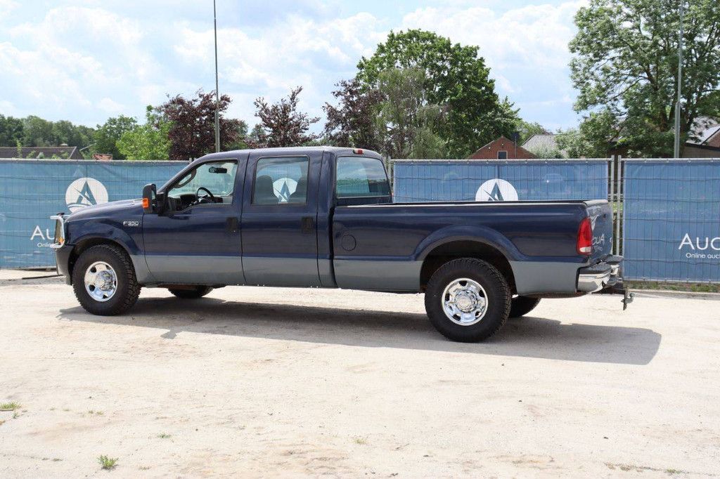 Ford F-350 Super Duty Pickup, Benzin, 264 PS, Baujahr 2004