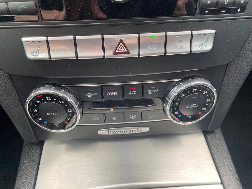 Passenger car Mercedes-Benz C220 CDI Avantgarde Diesel 170hp 2013 (Margin)