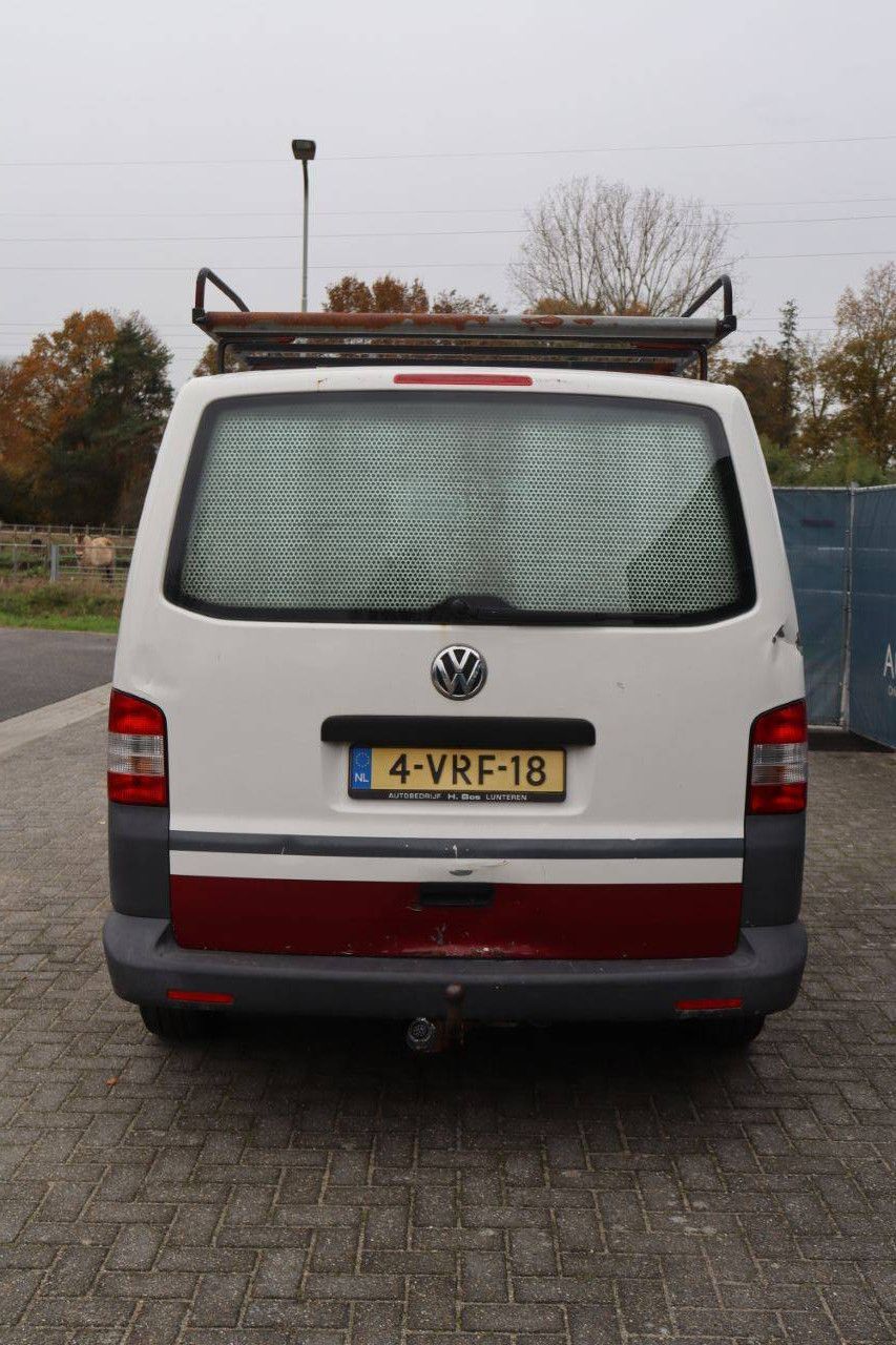 Volkswagen TRANSPORTER Diesel Van 2010