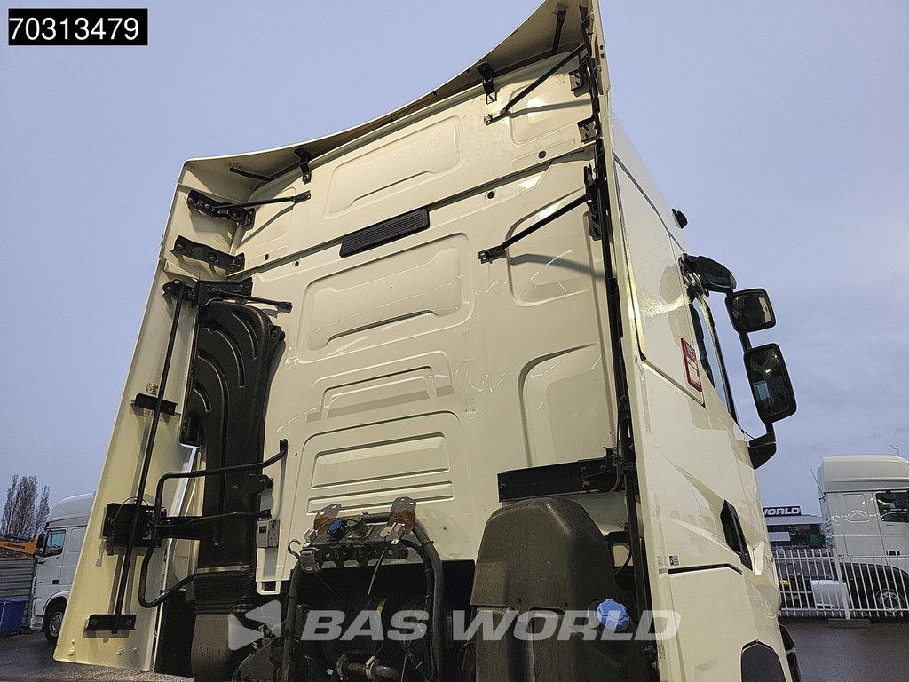 Renault T T 520 6X2 HIGH Retarder 2xTanks Liftachse ADR