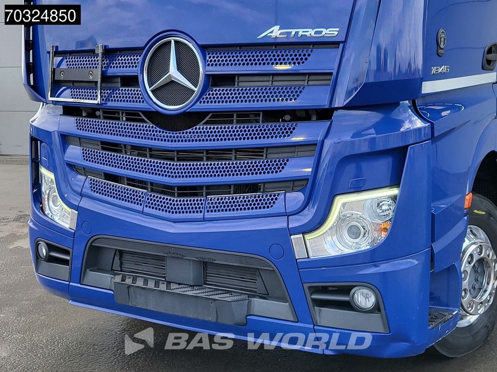 Mercedes Actros 1846 4X2 BigSpace Retarder PTO Full-Air Alcoa's ACC