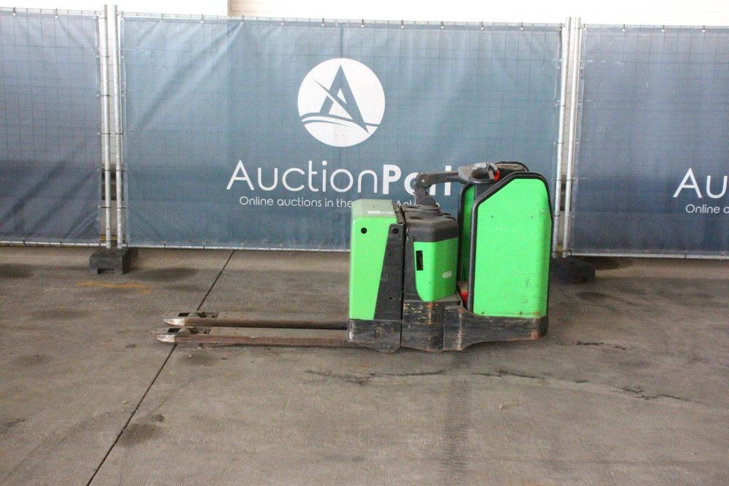 CESAB P320 Elektro-Hubwagen 2000 kg 2011