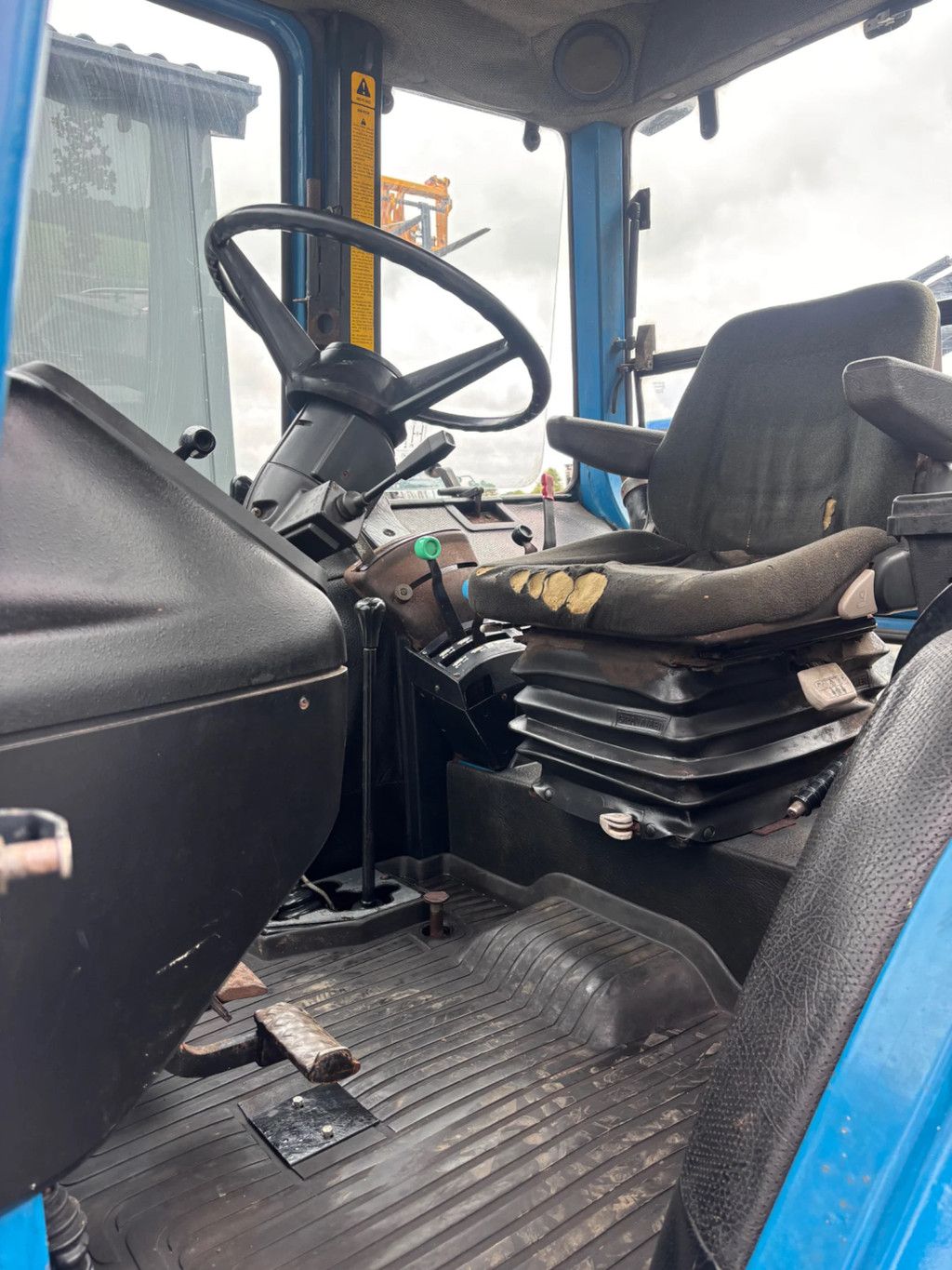 Ford 7810
