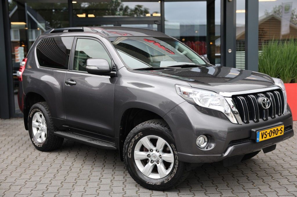 Toyota Landcruiser 150 3.0 D-4D 3DRS VX A/T VAN MARGE