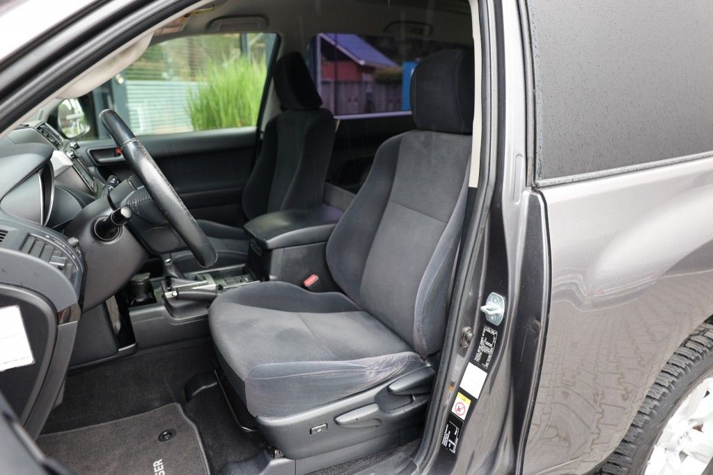 Toyota Landcruiser 150 3.0 D-4D 3DRS VX A/T VAN MARGE