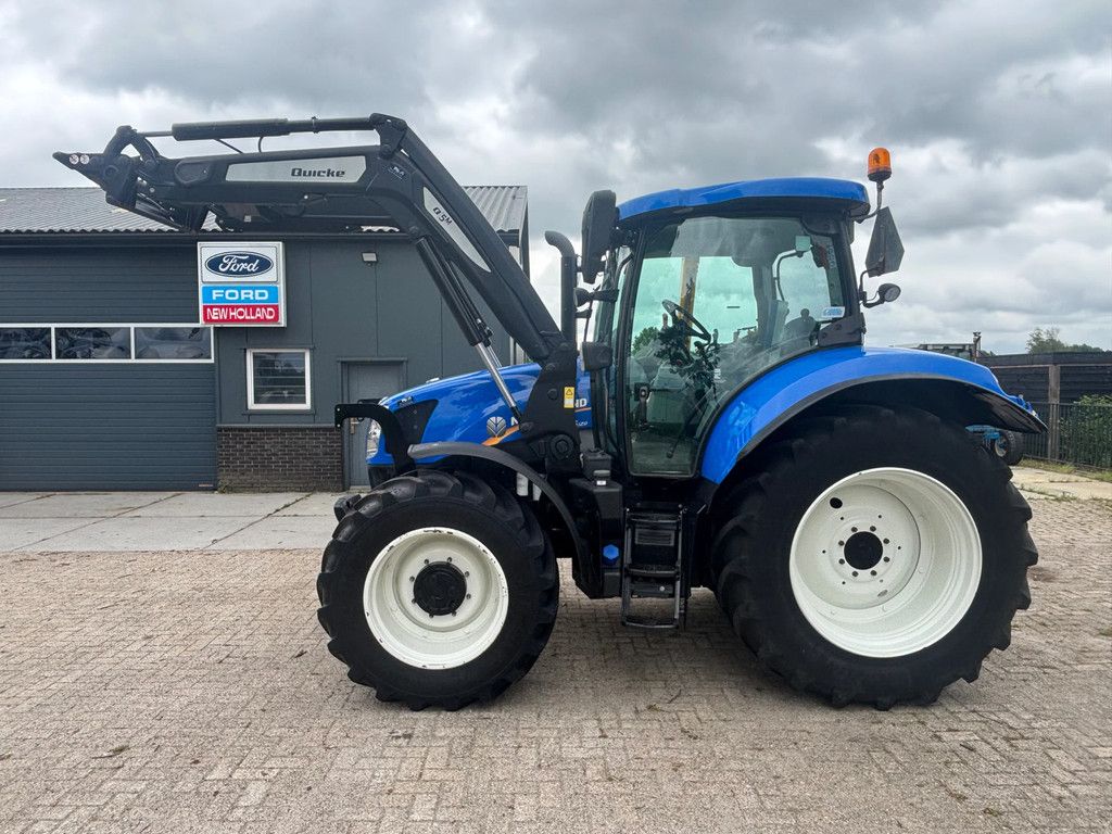 New Holland t6.120