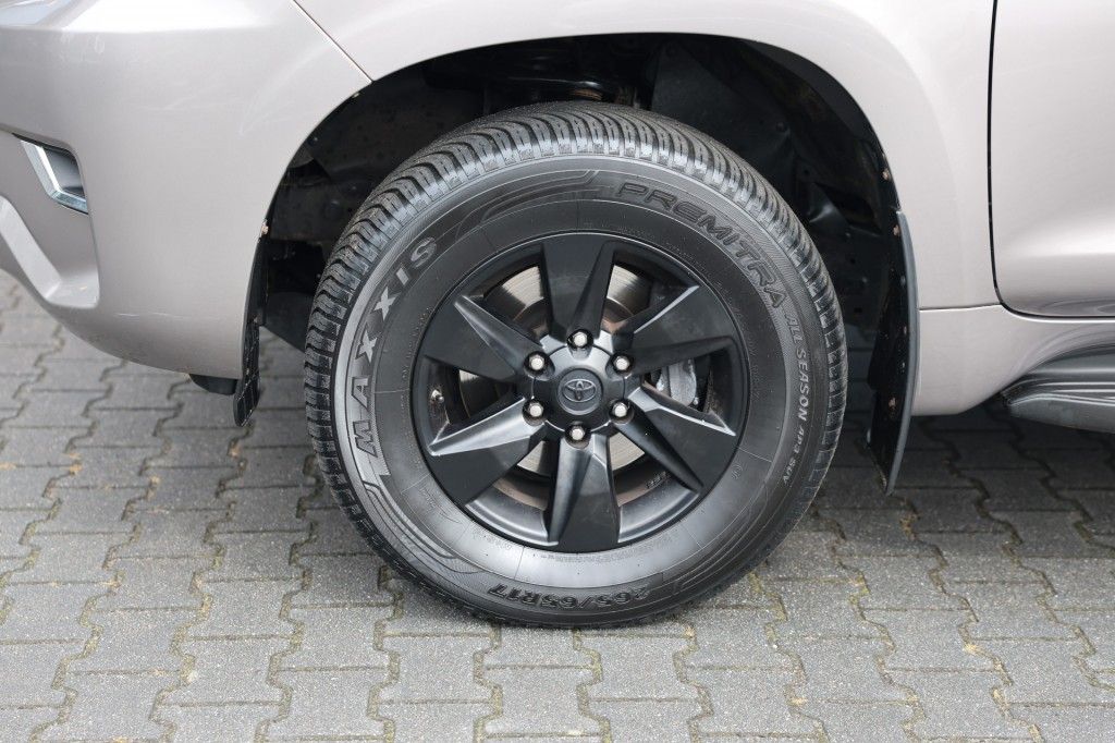 Toyota Landcruiser 150 2.8 D-4D 5DRS COMFORT A/T VAN