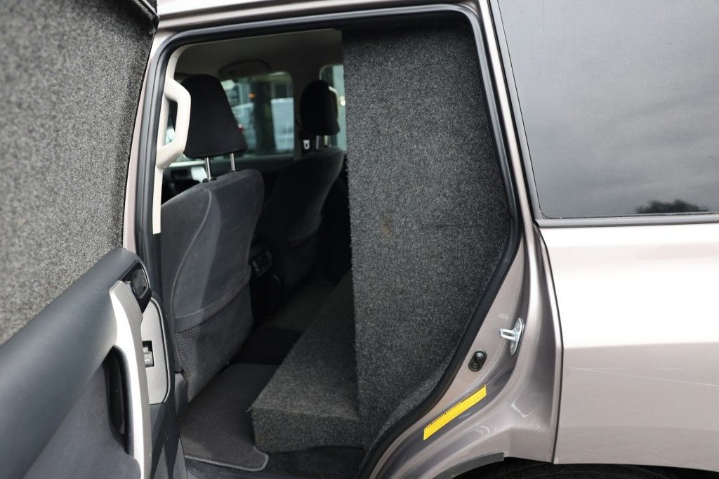 Toyota Landcruiser 150 2.8 D-4D 5DRS COMFORT A/T VAN