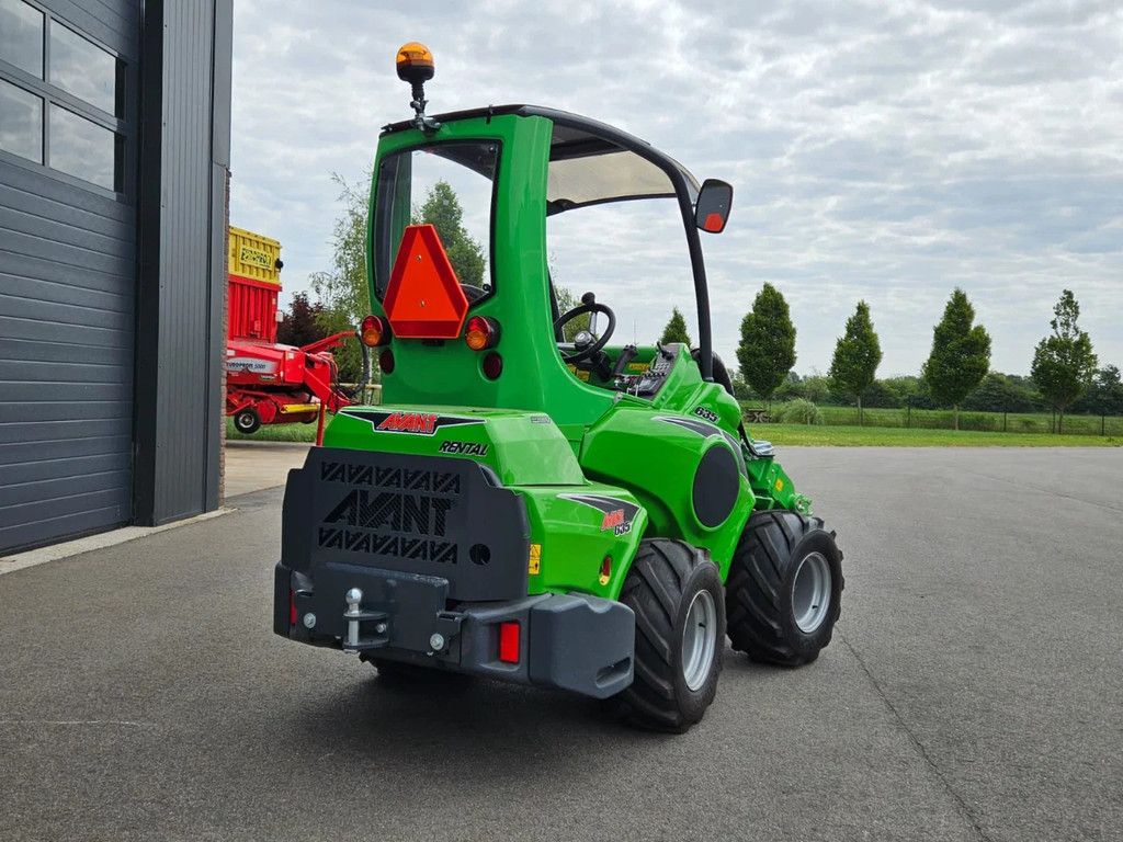 Avant 635i Rental mini-shovel