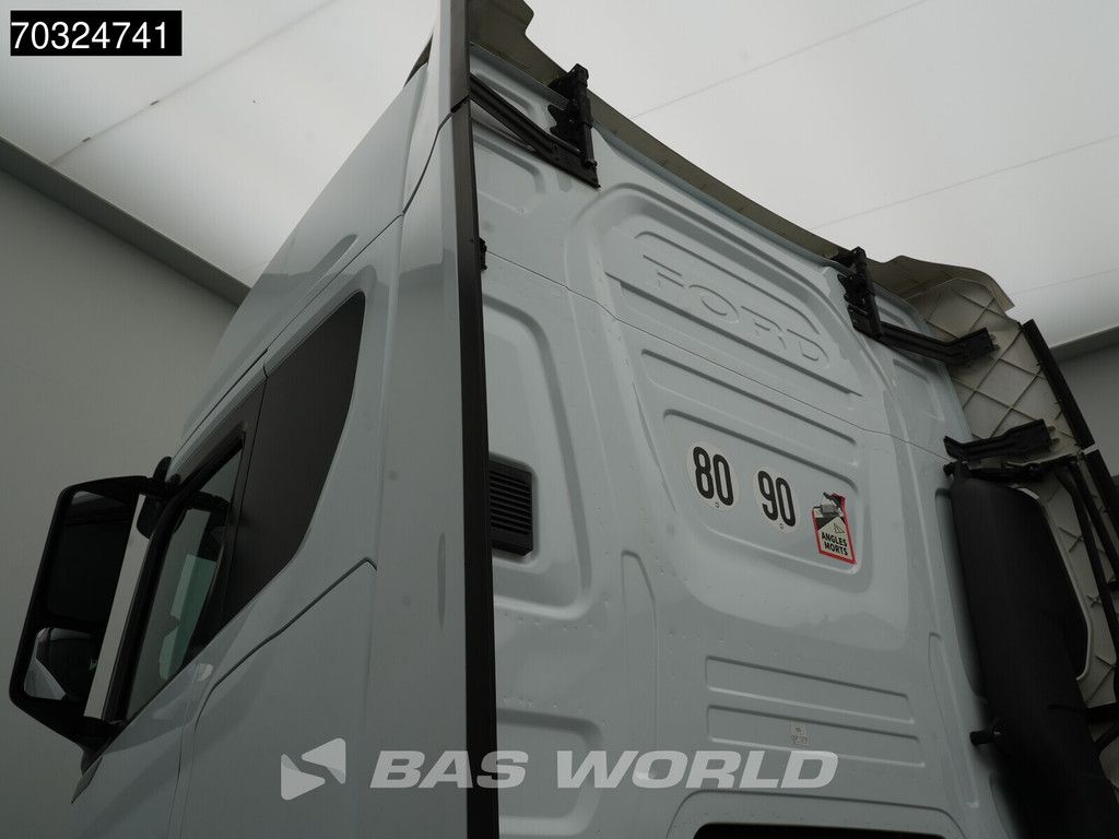 Ford F-Max 500 4X2 Retarder 2x Tanks ACC