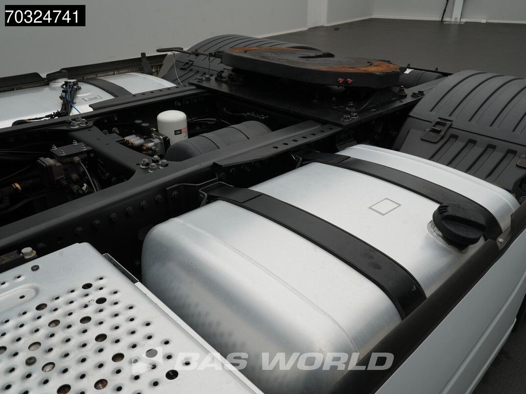 Ford F-Max 500 4X2 Retarder 2x Tanks ACC