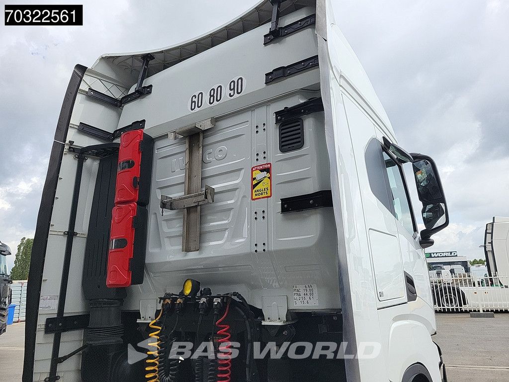 Iveco S-Way S-Way 460 4X2 Retarder Mega 2x Tanks