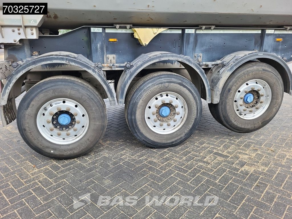 Langendorf SKS-HS 24/30 Lift Axle 28m3