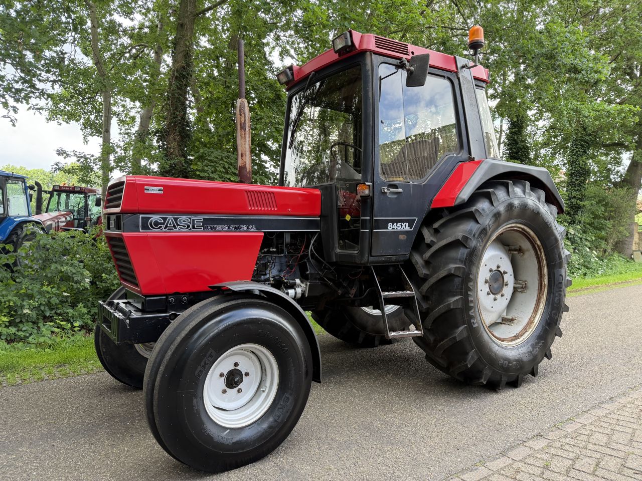 Case IH 845 XL 2WD