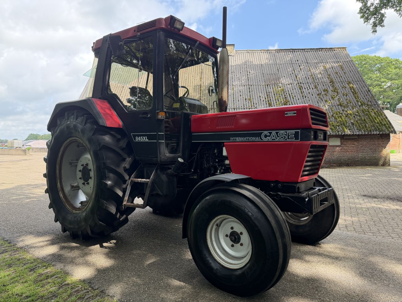 Case IH 845 XL 2WD